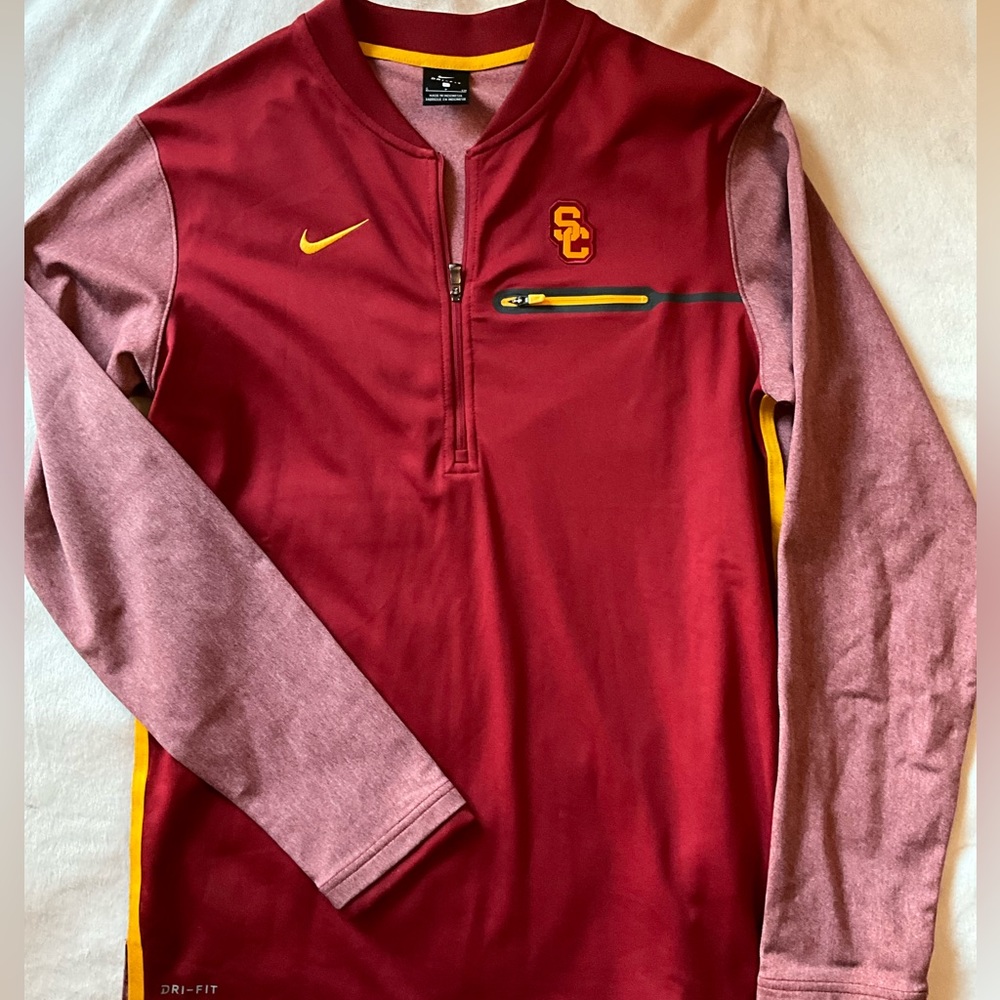 EUC Nike Dri-Fit USC Trojans Hald Zip Size Small
